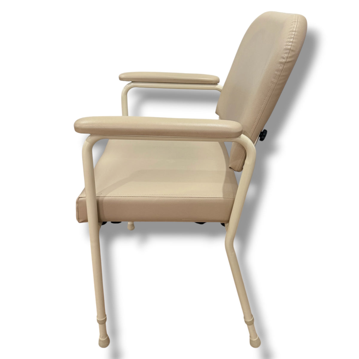 Royale Heavy Duty/Bariatric Low Back Chair (Wide/Large) - Pre Owned