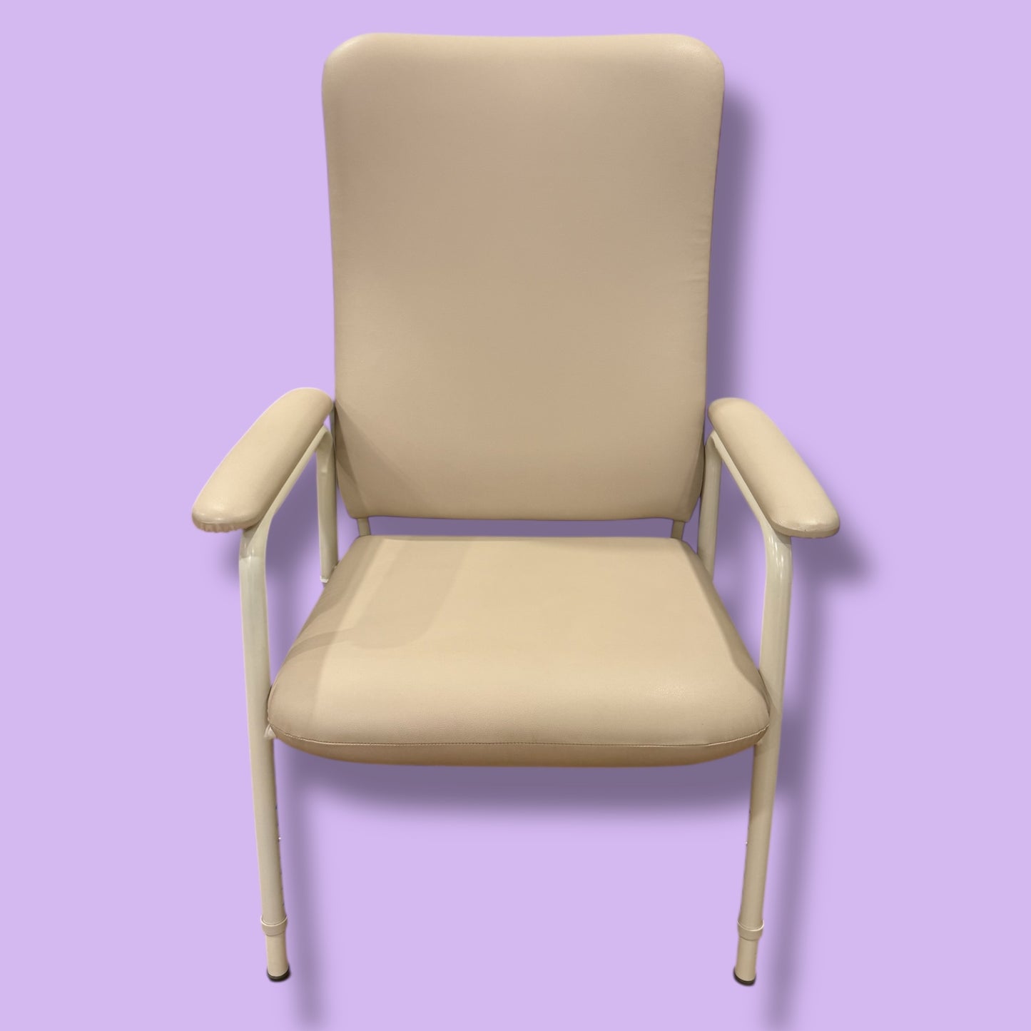 Royale Bariatric/Heavy Duty High Back Chair - Pre Owned