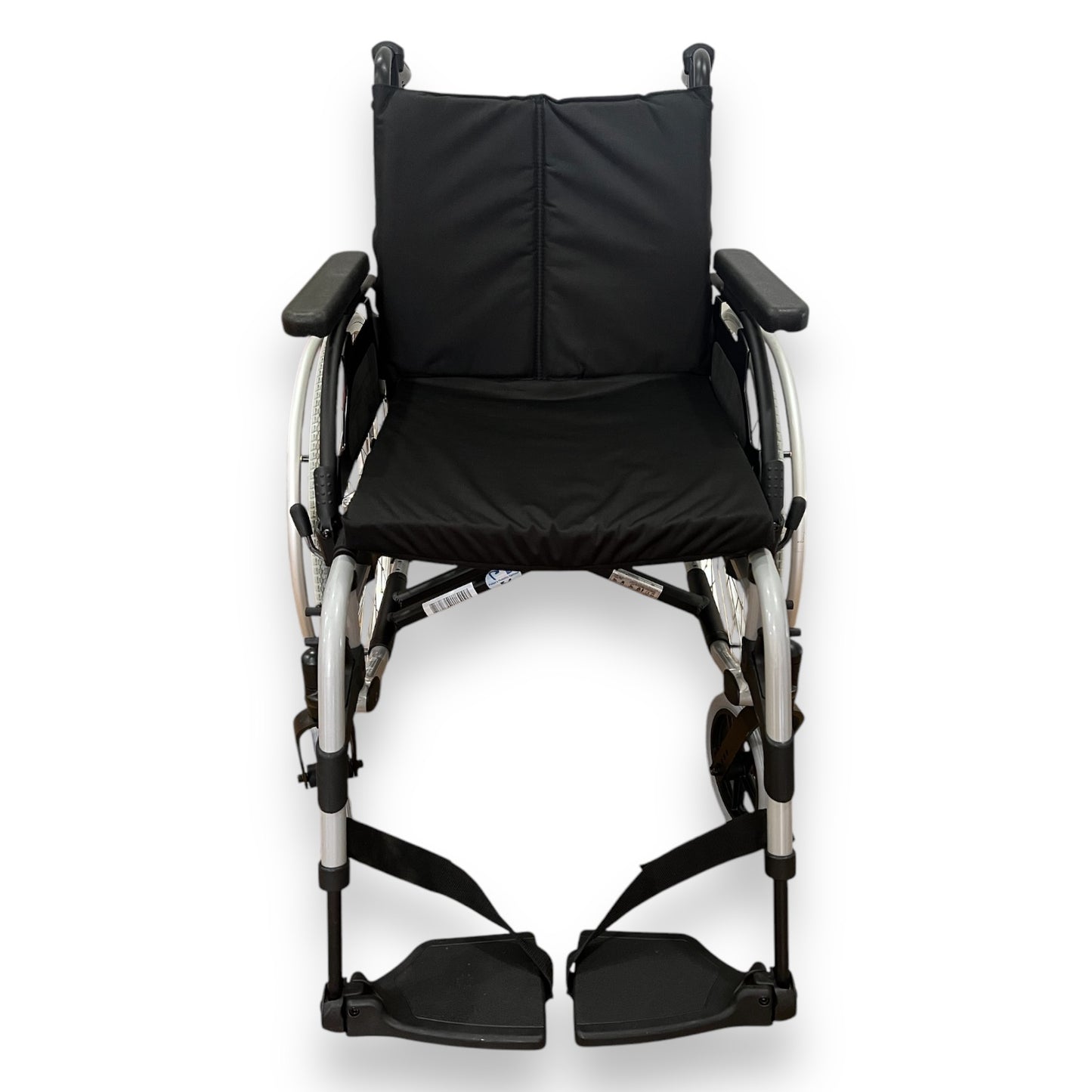 "Breezy Basix2" Self-propelled Wheelchair with "Equagel" Cushion - Pre Owned