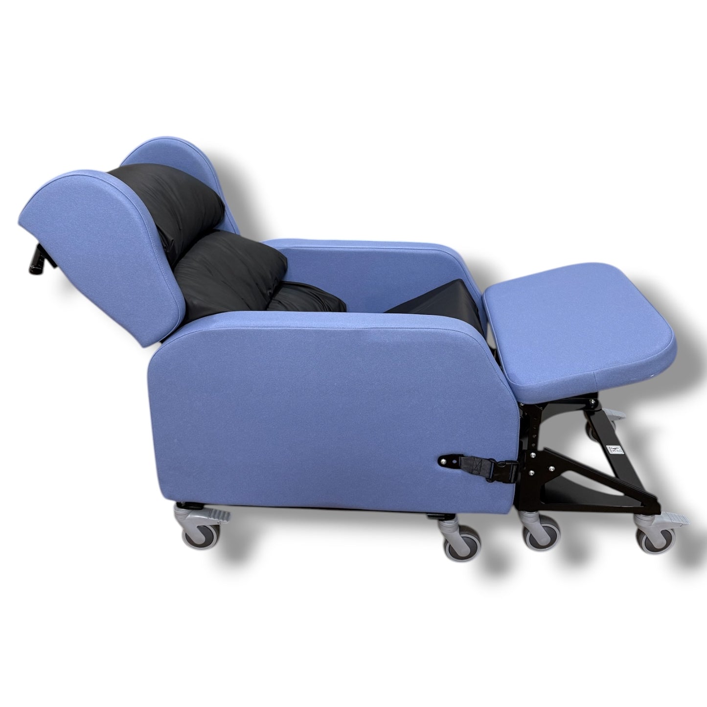 Atlanta Tilt in Space and Recline Chair with Leg Rest - Pre Owned