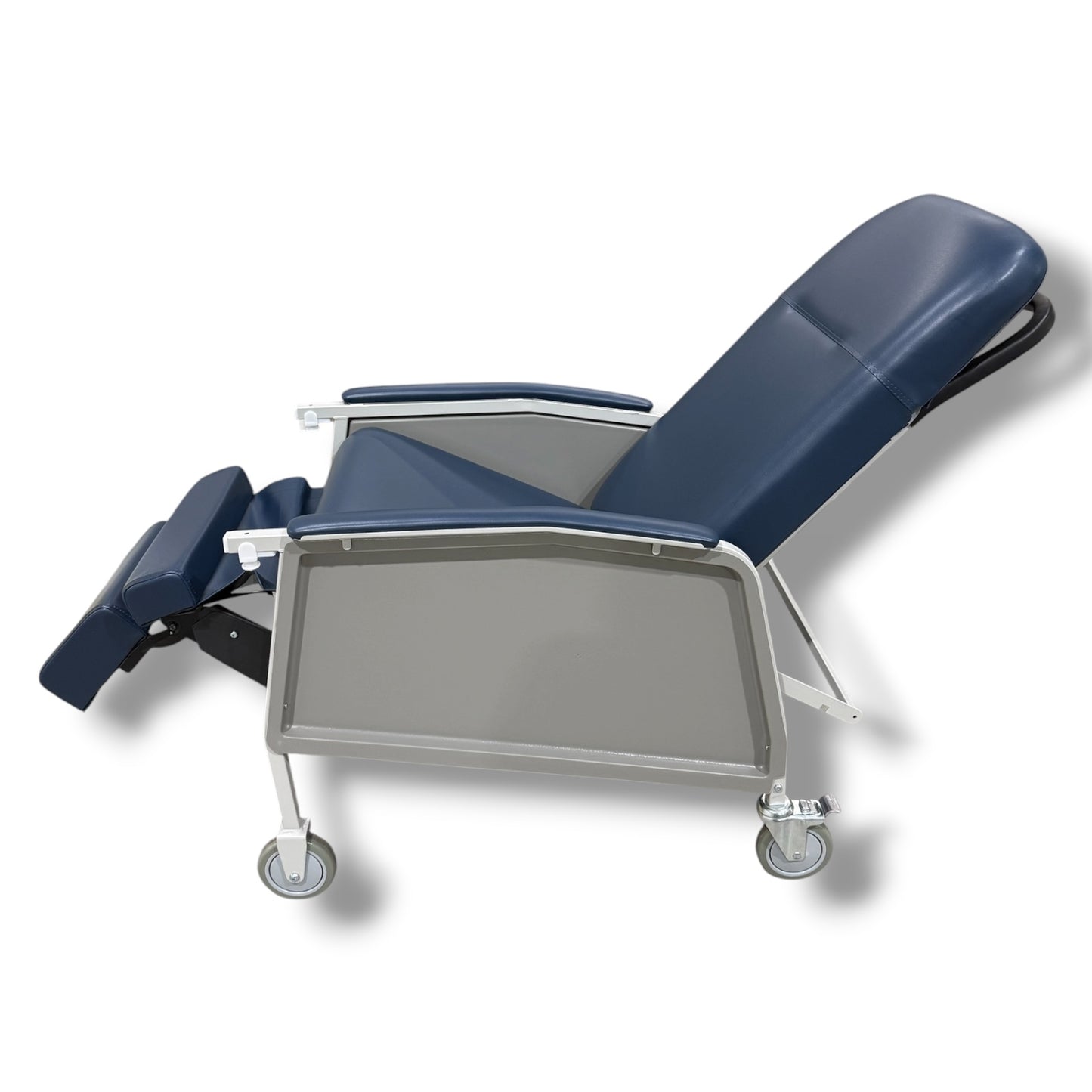 Vevor Reclining Geri Chair with Retractable Leg Rest - Pre Owned