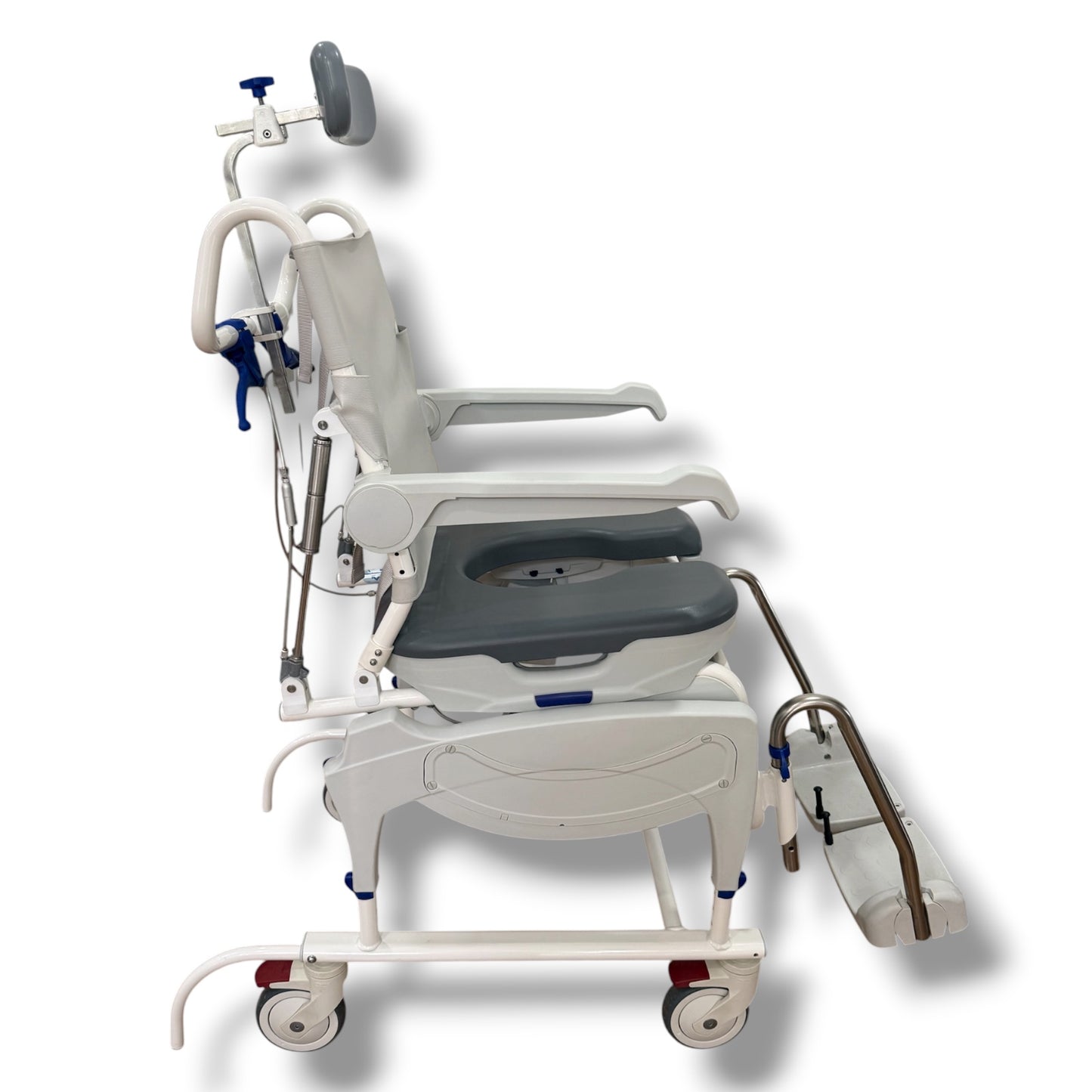 Aquatec Ocean VIP Ergo Tilt and Recline Shower/Toilet Commode - Pre Owned