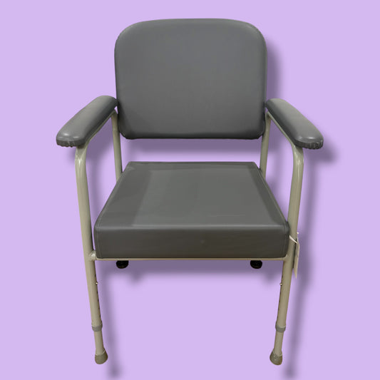 KCare Heavy Duty/Bariatric Low Back Chair - Pre Owned