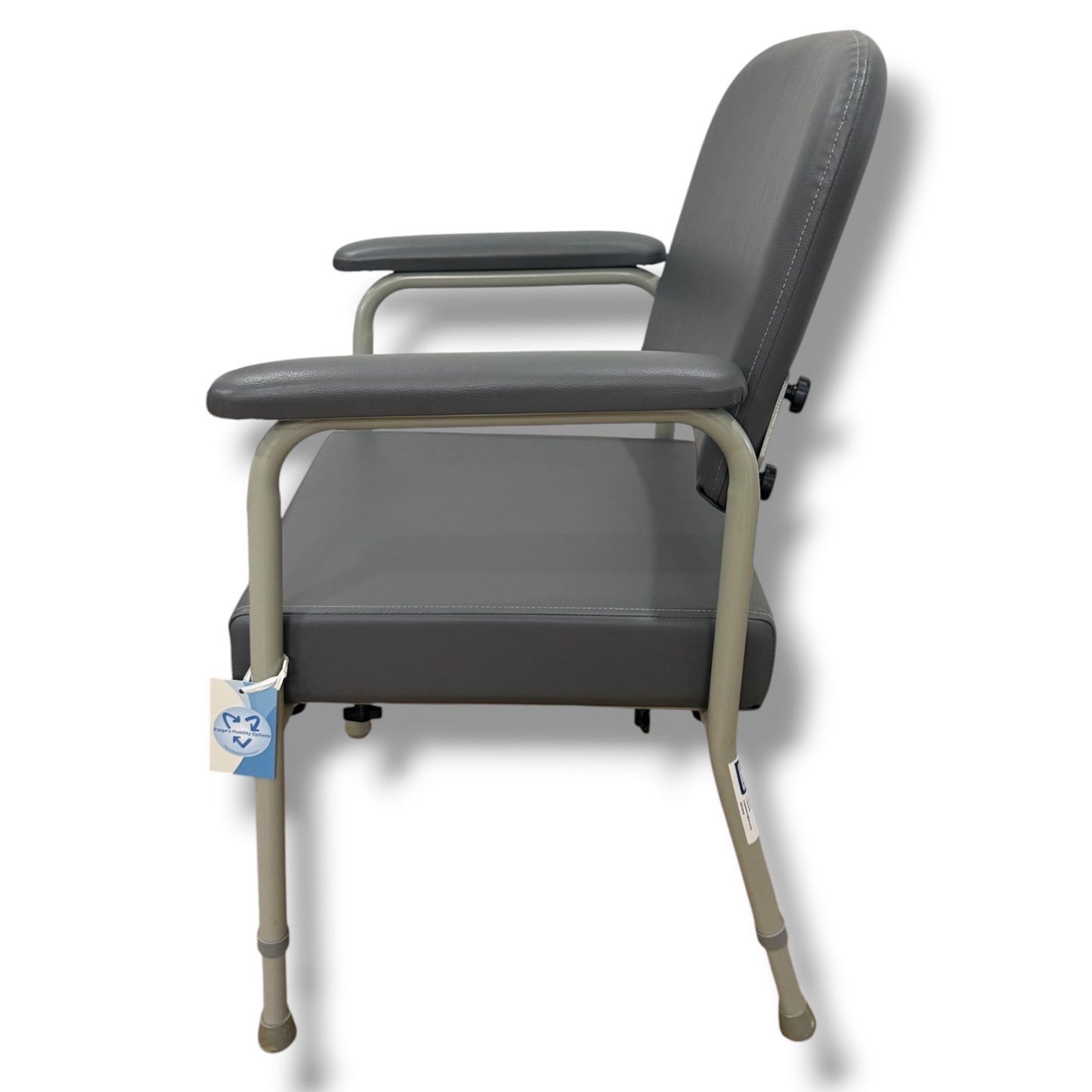 KCare Heavy Duty/Bariatric Low Back Chair - Pre Owned