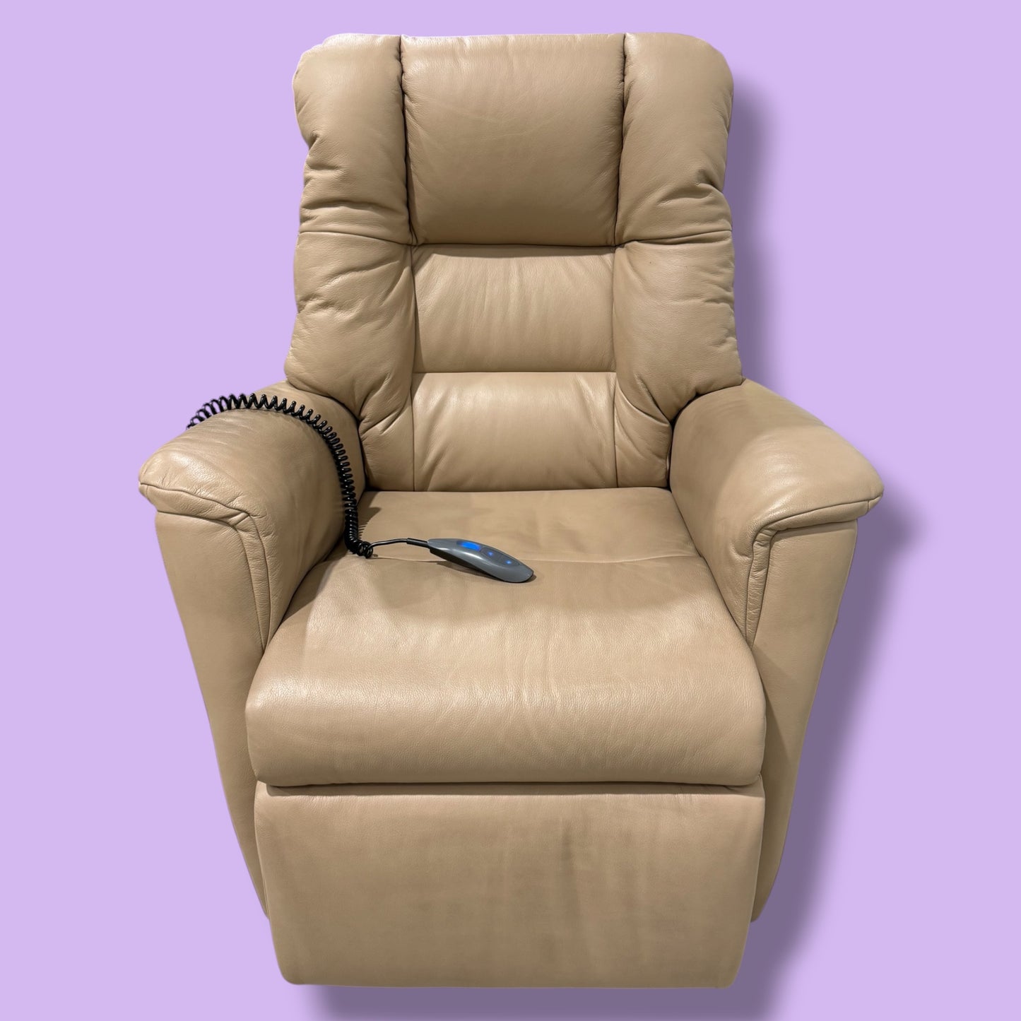 IMG Comfort Leather Electric Lift Chair (Standard Size) - Pre Owned